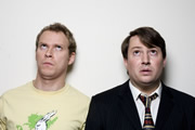 Peep Show. Image shows from L to R: Jeremy Usbourne (Robert Webb), Mark Corrigan (David Mitchell). Copyright: Objective Productions