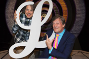 QI. Image shows from L to R: Alan Davies, Stephen Fry. Copyright: TalkbackThames