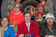 QI. Image shows from L to R: Alan Davies, Jo Brand, Stephen Fry, Brendan O'Carroll, Phill Jupitus. Copyright: TalkbackThames