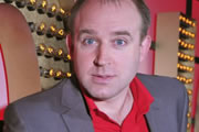 Live At The Apollo. Tim Vine. Copyright: Open Mike Productions