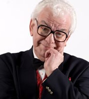 The Leicester Comedy Festival. Barry Cryer. Copyright: BBC