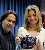 Making The Best Of It. Image shows from L to R: Matt (Alan Francis), Lisa (Jo Caulfield). Copyright: BBC