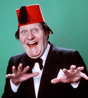 Spoon, Jar, Jar, Spoon. Tommy Cooper. Copyright: Sugar Productions