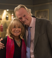 Birds Of A Feather. Image shows from L to R: Tracey Stubbs (Linda Robson), Robin (Clive Mantle). Copyright: Alomo Productions / Retort