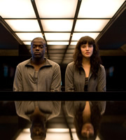 Black Mirror. Image shows from L to R: Bing (Daniel Kaluuya), Abi (Jessica Brown Findlay). Copyright: Zeppotron