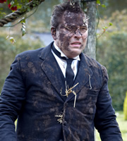 Blandings. Rupert Baxter (David Walliams). Copyright: Mammoth Screen