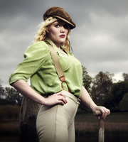 Blandings. Monica Simmons (Emerald Fennell). Copyright: Mammoth Screen