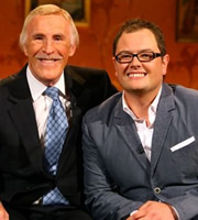 Alan Carr: Chatty Man. Image shows from L to R: Bruce Forsyth, Alan Carr. Copyright: Open Mike Productions