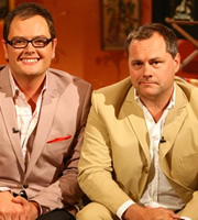 Alan Carr: Chatty Man. Image shows from L to R: Alan Carr, Jack Dee. Copyright: Open Mike Productions