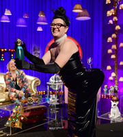 Alan Carr: Chatty Man. Alan Carr. Copyright: Open Mike Productions