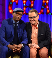 Alan Carr: Chatty Man. Image shows from L to R: Samuel L. Jackson, Alan Carr. Copyright: Open Mike Productions