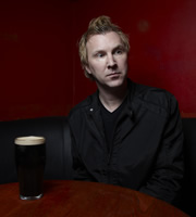 Dave's One Night Stand. Jason Byrne. Copyright: Amigo Television / Phil McIntyre Entertainment