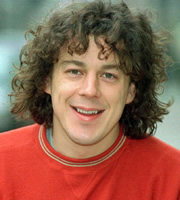 Alan Davies