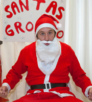 Little Crackers. Santa (Chris O'Dowd)