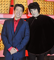 Michael McIntyre's Comedy Roadshow. Image shows from L to R: Michael McIntyre, Noel Fielding. Copyright: Open Mike Productions