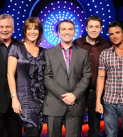 Odd One In. Image shows from L to R: Eamonn Holmes, Ruth Langsford, Bradley Walsh, Jason Manford, Peter Andre. Copyright: Zeppotron