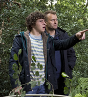 Outnumbered. Image shows from L to R: Ben (Daniel Roche), Pete (Hugh Dennis). Copyright: Hat Trick Productions