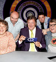 QI. Image shows from L to R: Alan Davies, Andy Hamilton, Stephen Fry, Rich Hall, Phill Jupitus. Copyright: TalkbackThames