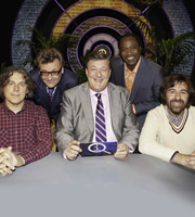 QI. Image shows from L to R: Alan Davies, Greg Proops, Stephen Fry, Reginald D Hunter, David O'Doherty. Copyright: TalkbackThames