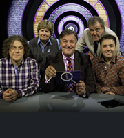 QI. Image shows from L to R: Alan Davies, Sandi Toksvig, Stephen Fry, Jeremy Clarkson, Jason Manford. Copyright: TalkbackThames