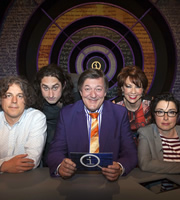 QI. Image shows from L to R: Alan Davies, Ross Noble, Stephen Fry, Kathy Lette, Sue Perkins. Copyright: TalkbackThames