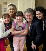 Rab C. Nesbitt. Image shows from L to R: Bridie (Nicola Park), Mary Nesbitt (Elaine C. Smith), Peaches (Rachael Crossan), Rab C. Nesbitt (Gregor Fisher), Gash Nesbitt (Iain Robertson). Copyright: The Comedy Unit