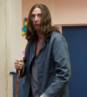 Shameless. Frank Gallagher (David Threlfall). Copyright: Company Pictures