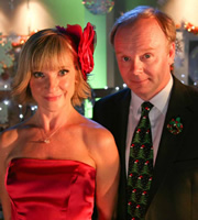 Trollied. Image shows from L to R: Julie (Jane Horrocks), Gavin (Jason Watkins). Copyright: Roughcut Television