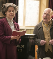 Up The Women. Image shows from L to R: Helen (Rebecca Front), Frank (Adrian Scarborough). Copyright: BBC / Baby Cow Productions