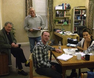 Absolutely Anything. Image shows from L to R: Terry Jones, Neil Clarke (Simon Pegg), Catherine (Kate Beckinsale). Copyright: Bill And Ben Productions