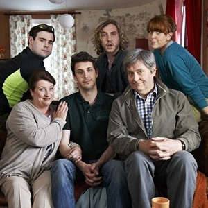 Big Bad World. Image shows from L to R: Oakley (David Fynn), Jan (Caroline Quentin), Ben (Blake Harrison), Eggman (Seann Walsh), Neil (James Fleet), Beth (Rebecca Humphries). Copyright: Objective Productions