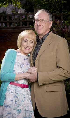 Boomers. Image shows from L to R: Carol (Paula Wilcox), Trevor (James Smith). Copyright: Hat Trick Productions