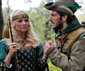 Drunk History. Image shows from L to R: Maid Marian (Emma Bunton), Robin Hood (Mathew Baynton). Copyright: Tiger Aspect Productions