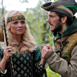 Drunk History. Image shows from L to R: Maid Marian (Emma Bunton), Robin Hood (Mathew Baynton). Copyright: Tiger Aspect Productions