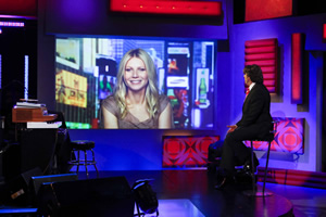 Friday Night With Jonathan Ross. Image shows from L to R: Gwyneth Paltrow, Jonathan Ross. Copyright: Hot Sauce