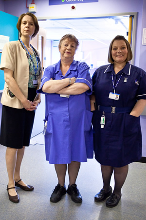 Getting On. Image shows from L to R: Doctor Pippa Moore (Vicki Pepperdine), Nurse Kim Wilde (Jo Brand), Sister Den Flixter (Joanna Scanlan). Copyright: Vera Productions