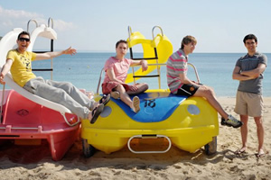 The Inbetweeners Movie. Image shows from L to R: Neil Sutherland (Blake Harrison), Simon Cooper (Joe Thomas), Jay Cartwright (James Buckley), Will MacKenzie (Simon Bird). Copyright: Bwark Productions