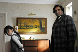 Little Crackers. Image shows from L to R: Young Meera (Narisa Padhiar), Papa (Sanjeev Bhaskar)