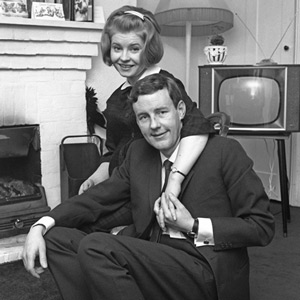 Marriage Lines. Image shows from L to R: Kate Starling (Prunella Scales), George Starling (Richard Briers). Copyright: BBC