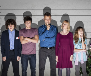 Outnumbered. Image shows from L to R: Ben (Daniel Roche), Jake (Tyger Drew-Honey), Pete (Hugh Dennis), Sue (Claire Skinner), Karen (Ramona Marquez). Copyright: Hat Trick Productions