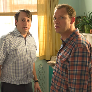 Peep Show. Image shows from L to R: Mark Corrigan (David Mitchell), Jeremy Usbourne (Robert Webb). Copyright: Objective Productions