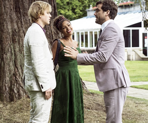 Lovesick. Image shows from L to R: Dylan (Johnny Flynn), Evie (Antonia Thomas), Luke (Daniel Ings). Copyright: Clerkenwell Films