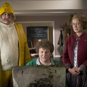 Sorry, I've Got No Head. Image shows from L to R: Justin Edwards, James Bachman, Anna Crilly. Copyright: So Television