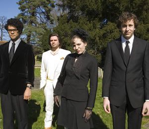 The IT Crowd. Image shows from L to R: Moss (Richard Ayoade), Douglas Reynholm (Matt Berry), Jen (Katherine Parkinson), Roy (Chris O'Dowd). Copyright: TalkbackThames