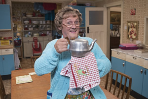 All Round To Mrs. Brown's. Mrs Brown (Brendan O'Carroll)