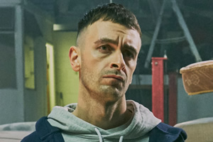 Brassic. Vinnie (Joe Gilgun). Copyright: Calamity Films