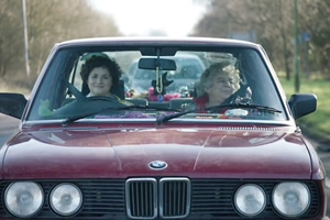 Bucket. Image shows from L to R: Fran (Frog Stone), Mim (Miriam Margolyes)