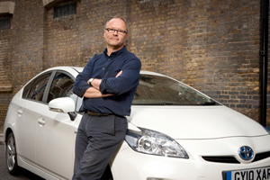 Carpool. Robert Llewellyn. Copyright: RDF Television