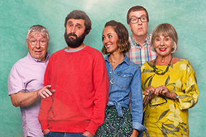 The Cockfields. Image shows from L to R: Ray (Gregor Fisher), Simon (Joe Wilkinson), Esther (Susannah Fielding), David (Ben Rufus Green), Sue (Sue Johnston)