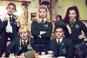 Derry Girls. Image shows from L to R: Orla McCool (Louisa Harland), Clare Devlin (Nicola Coughlan), Erin Quinn (Saoirse-Monica Jackson), James Maguire (Dylan Llewellyn), Michelle Mallon (Jamie-Lee O'Donnell). Copyright: Hat Trick Productions